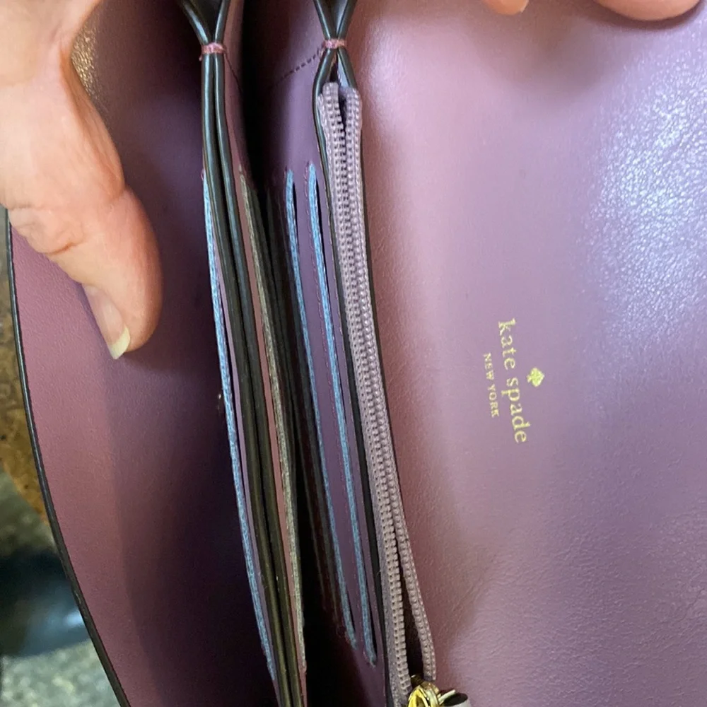 Kate Spade lavender-gray wallet - Picture 5 of 5